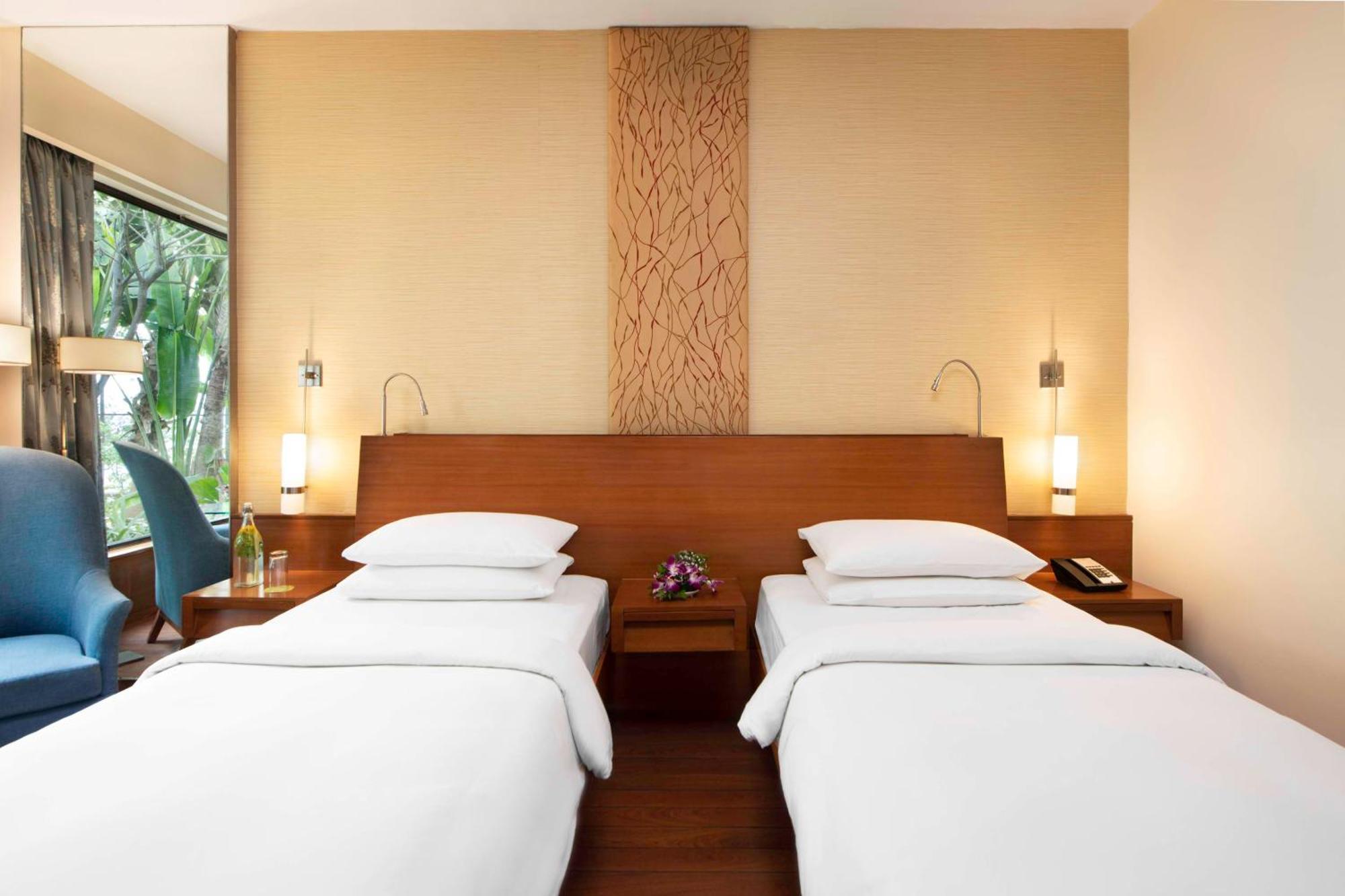 Hyatt Pune Eksteriør billede Deluxe Room