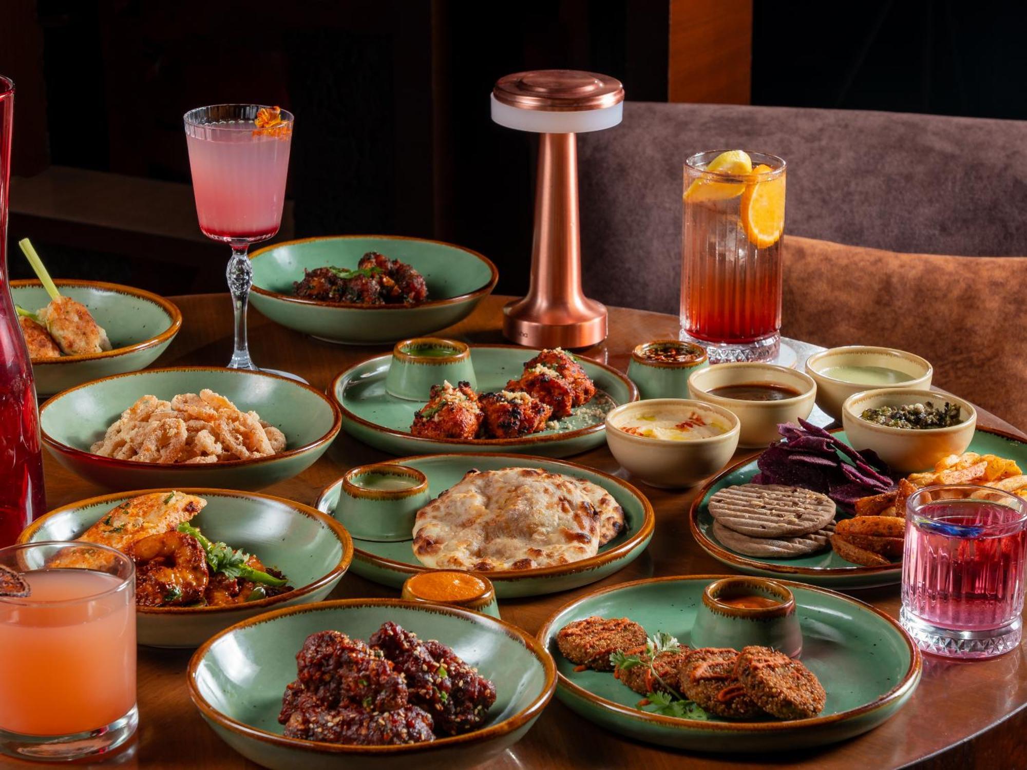 Hyatt Pune Eksteriør billede A selection of small plates at a restaurant in Mumbai, India
