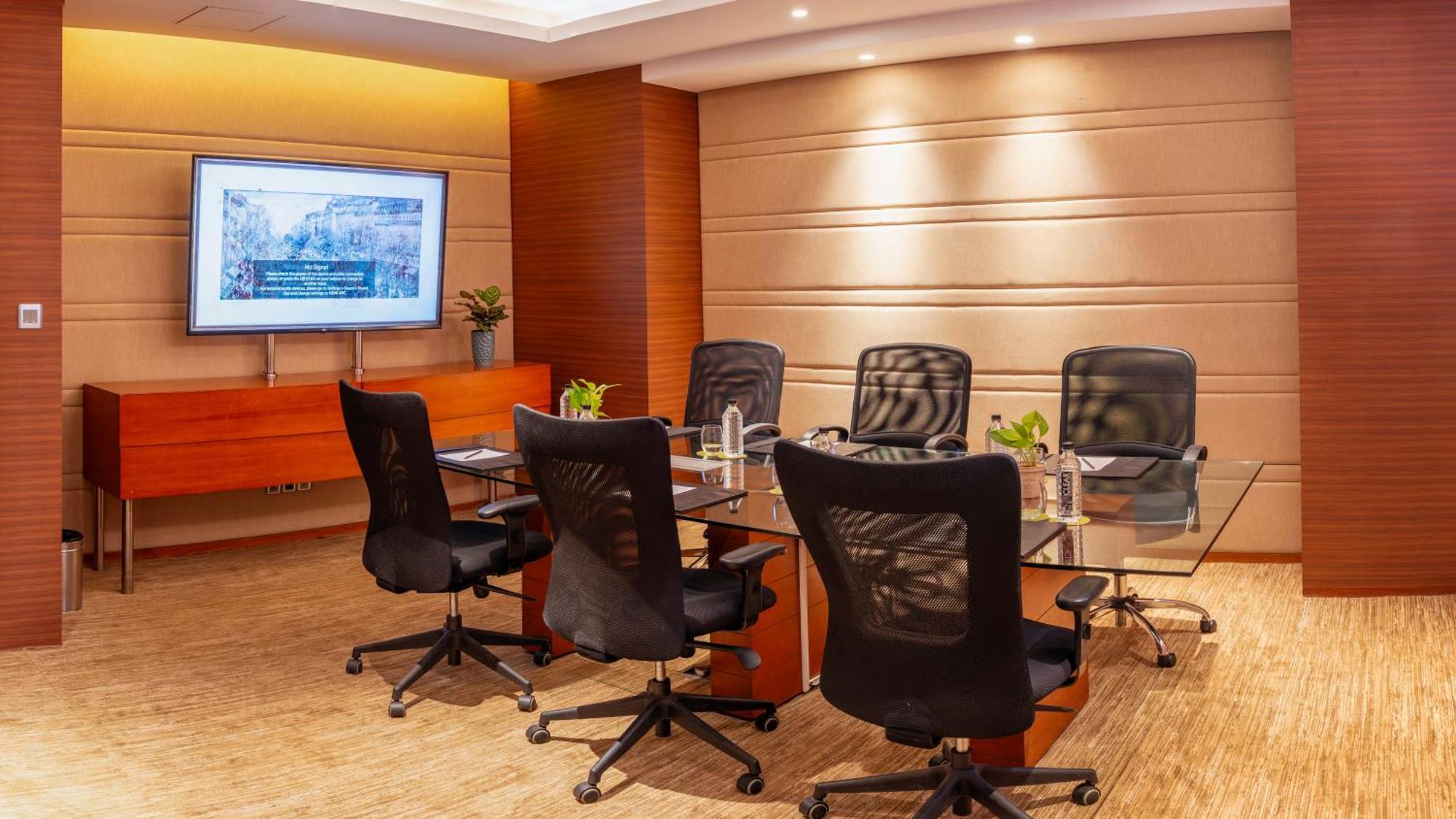 Hyatt Pune Eksteriør billede Meeting room